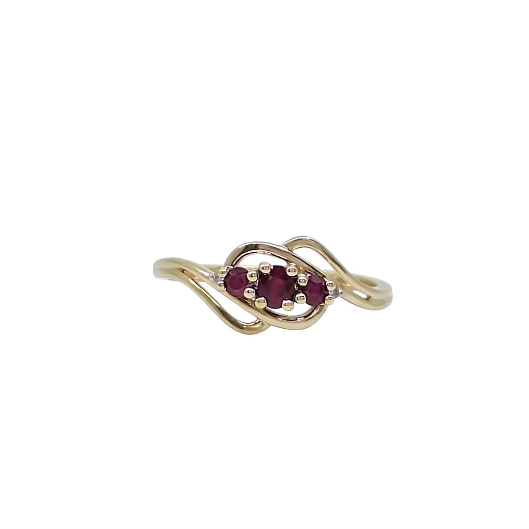 9ct Yellow Gold Ruby & Diamond Fancy Ring
