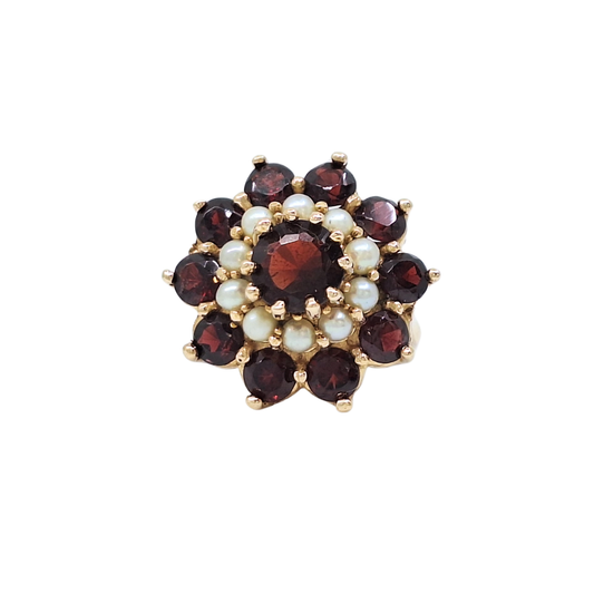 9ct Yellow Gold Garnet & Pearl Ring
