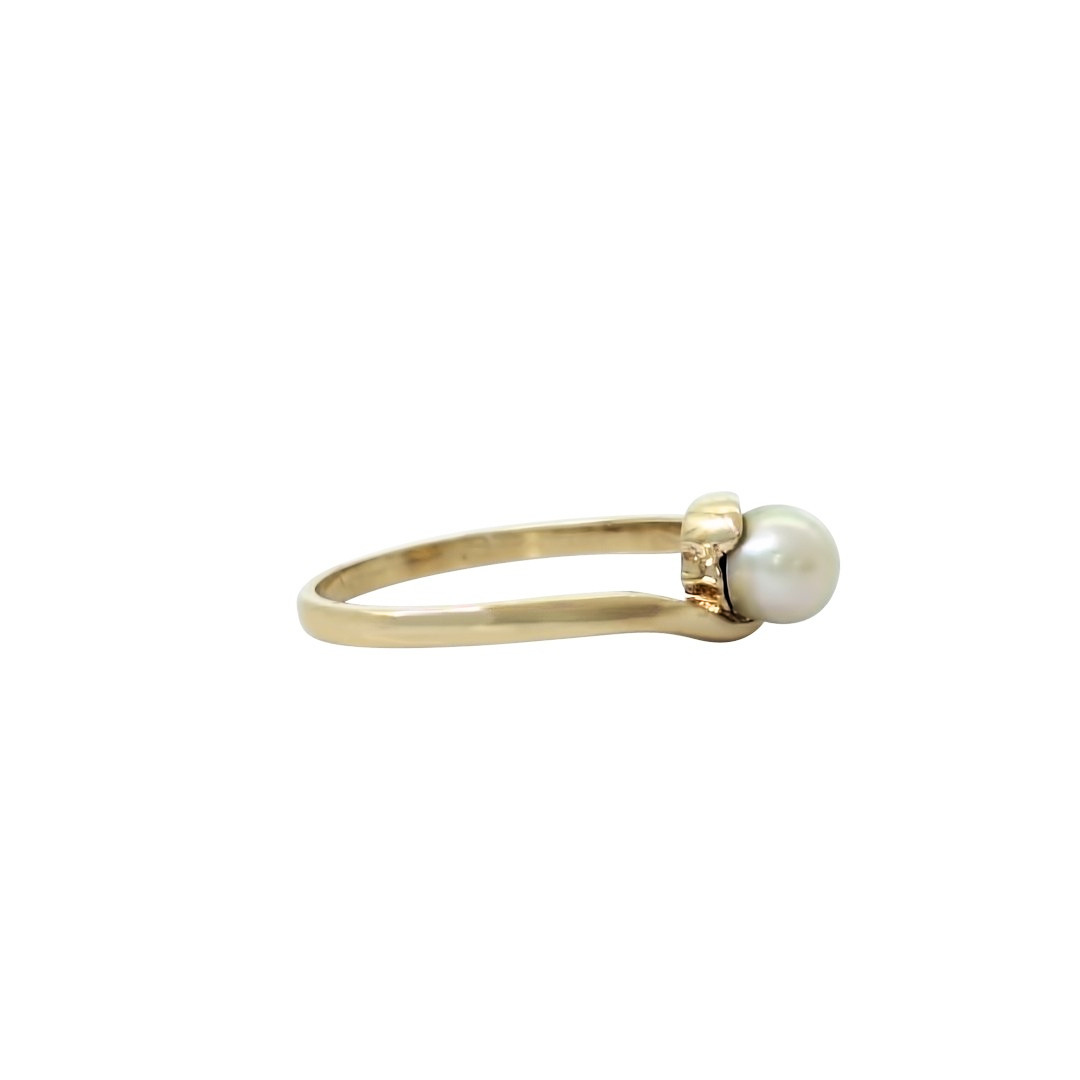 9ct Yellow Gold Pearl Ring