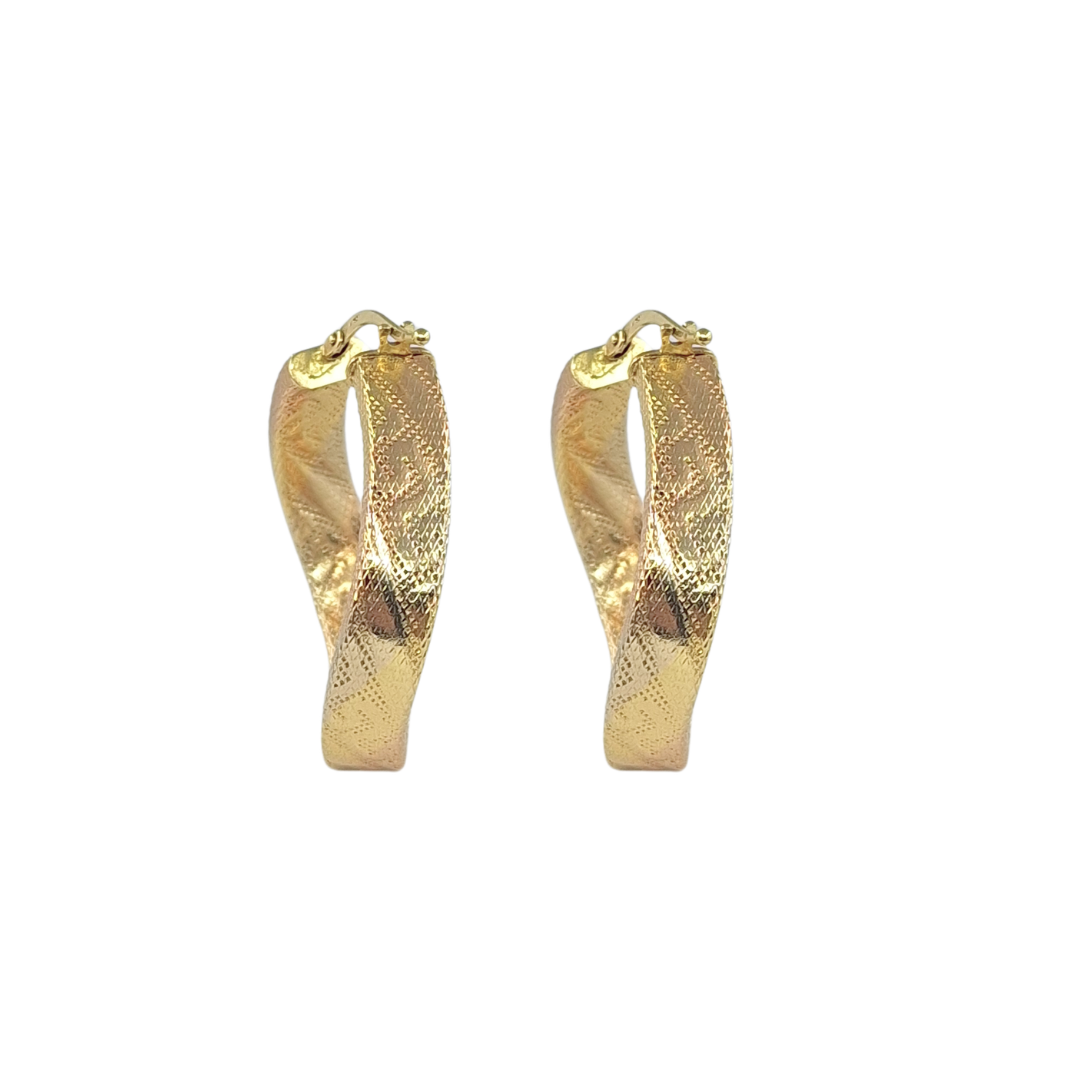 18ct Yellow Gold Hoop Earrings & Pendant Set