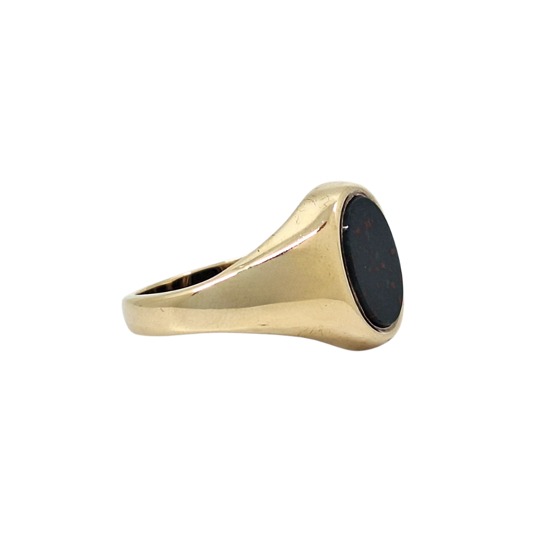 9ct Yellow Gold Bloodstone Signet Ring
