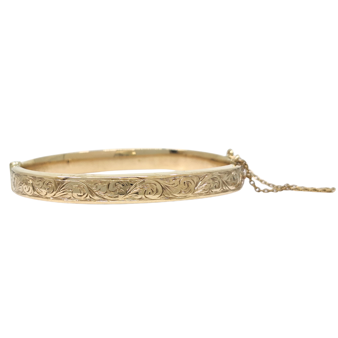 9ct Yellow Gold Engraved Hinged Bangle