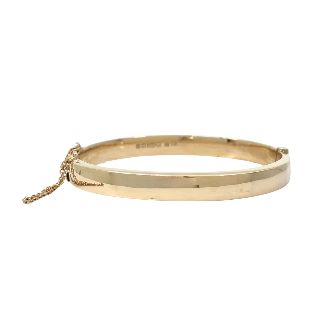 9ct Yellow Gold Engraved Hinged Bangle