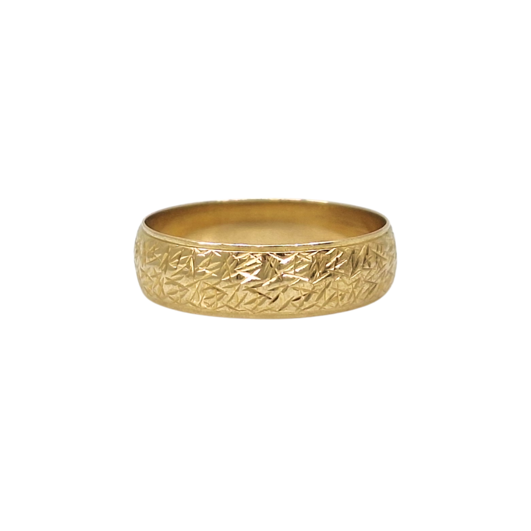 18ct Yellow Gold Patterned Wedding Ring