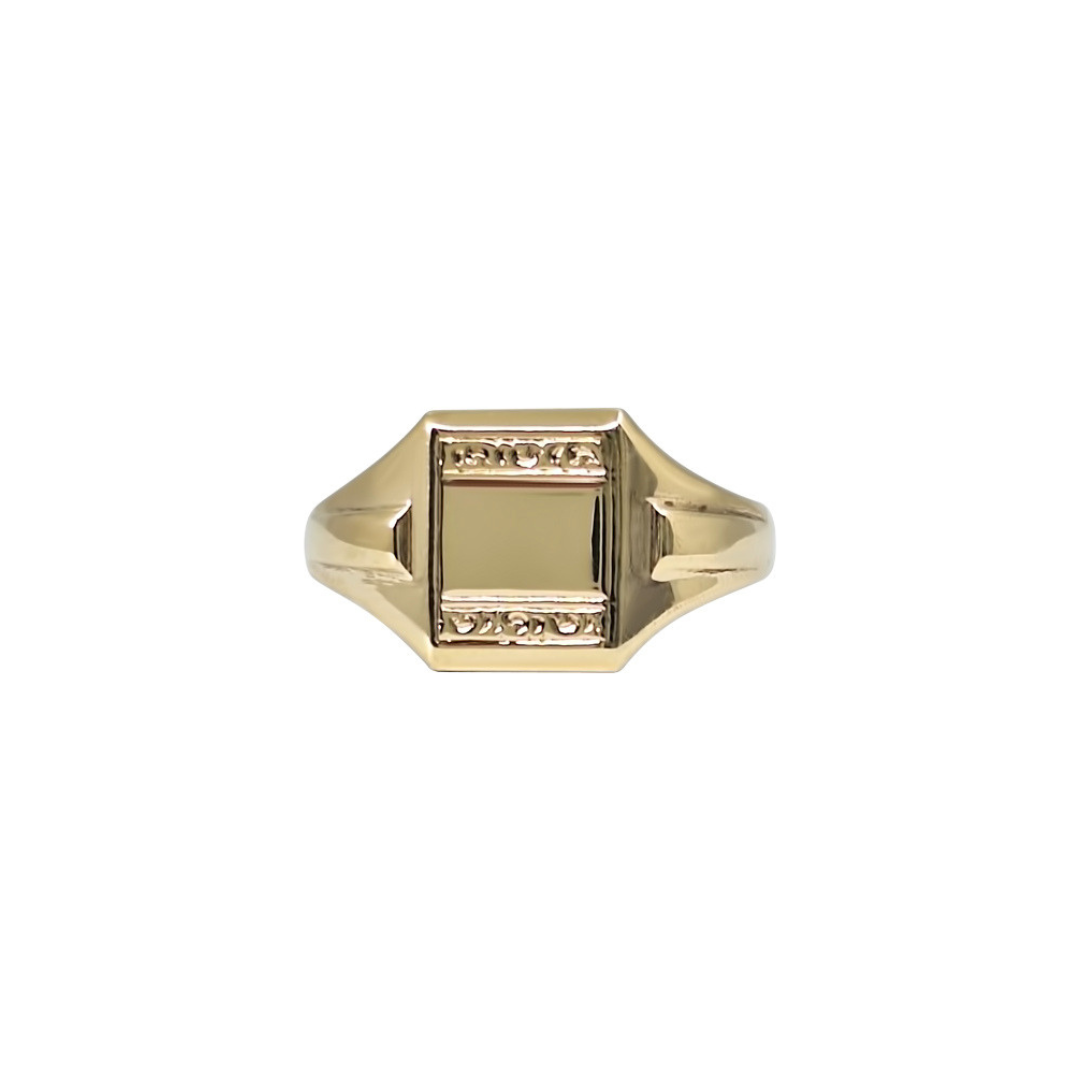 9ct Yellow Gold Engraved Signet Ring
