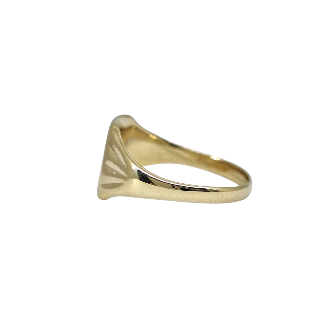 9ct Yellow Gold Engraved Signet Ring