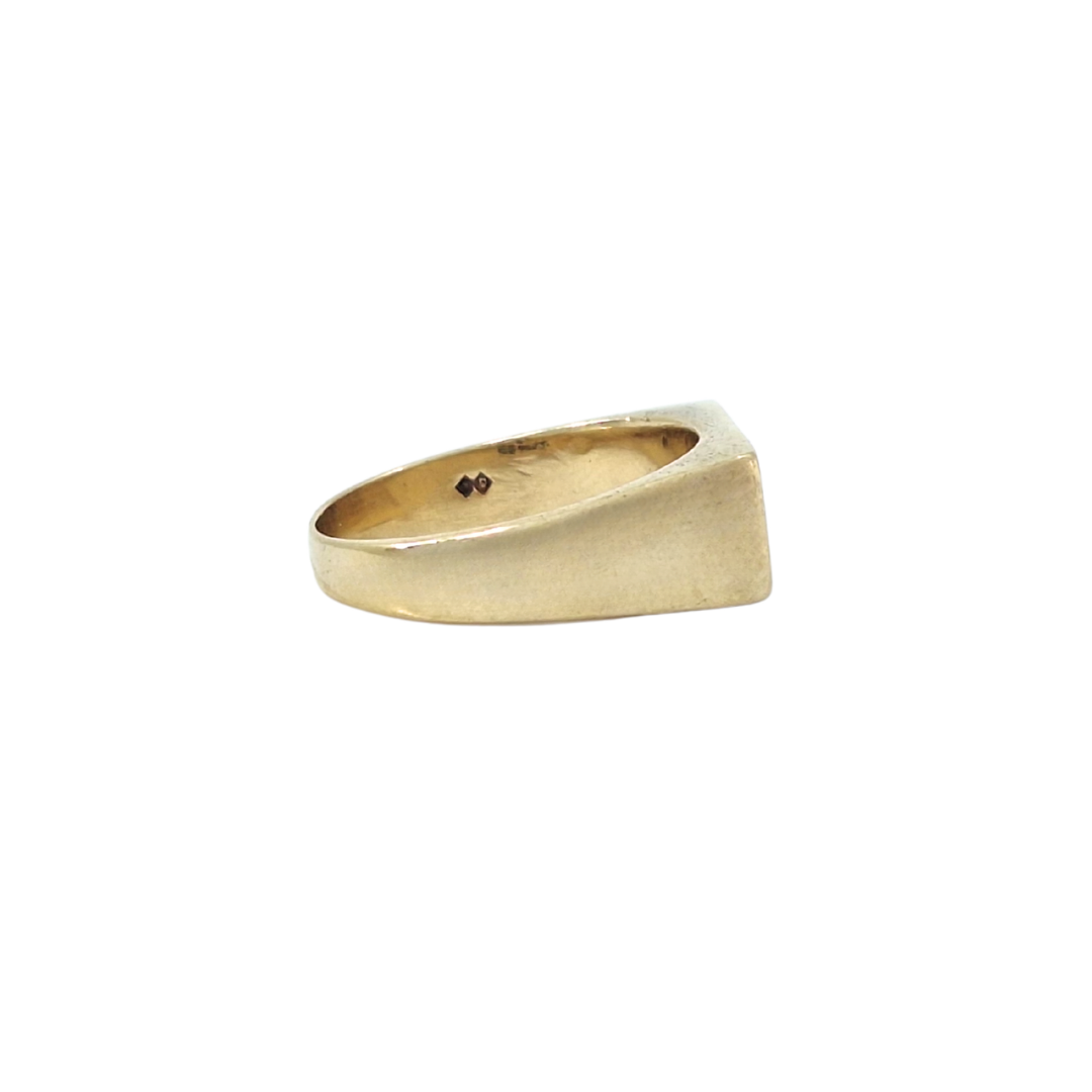 9ct Yellow Gold Rectangle Signet Ring