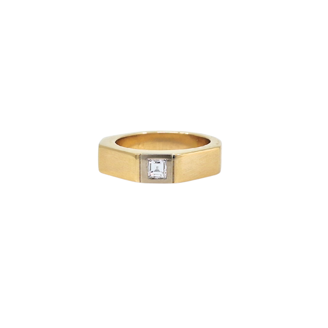 18ct Yellow Gold Diamond Set Ring