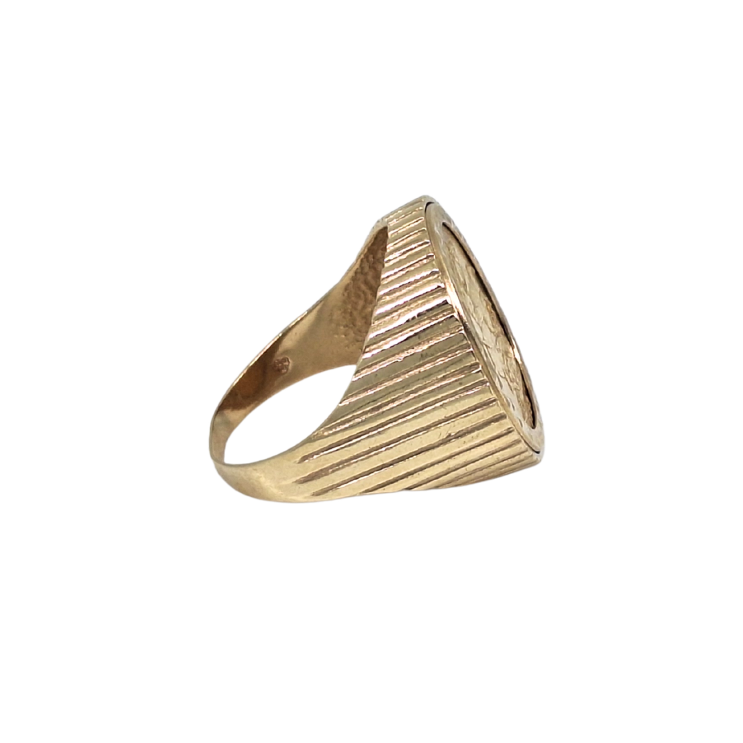 Full Sovereign Ring 1899