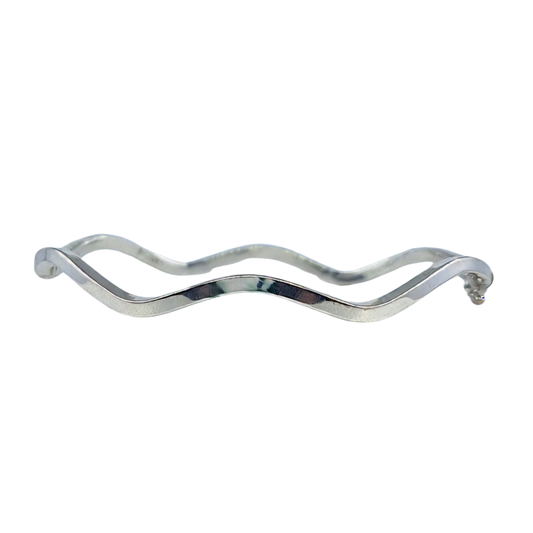 9ct White Gold Hollow Wave Bangle