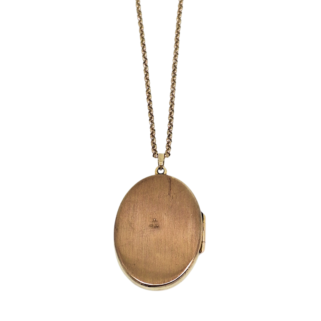 9ct Yellow Gold Locket & Chain 24"