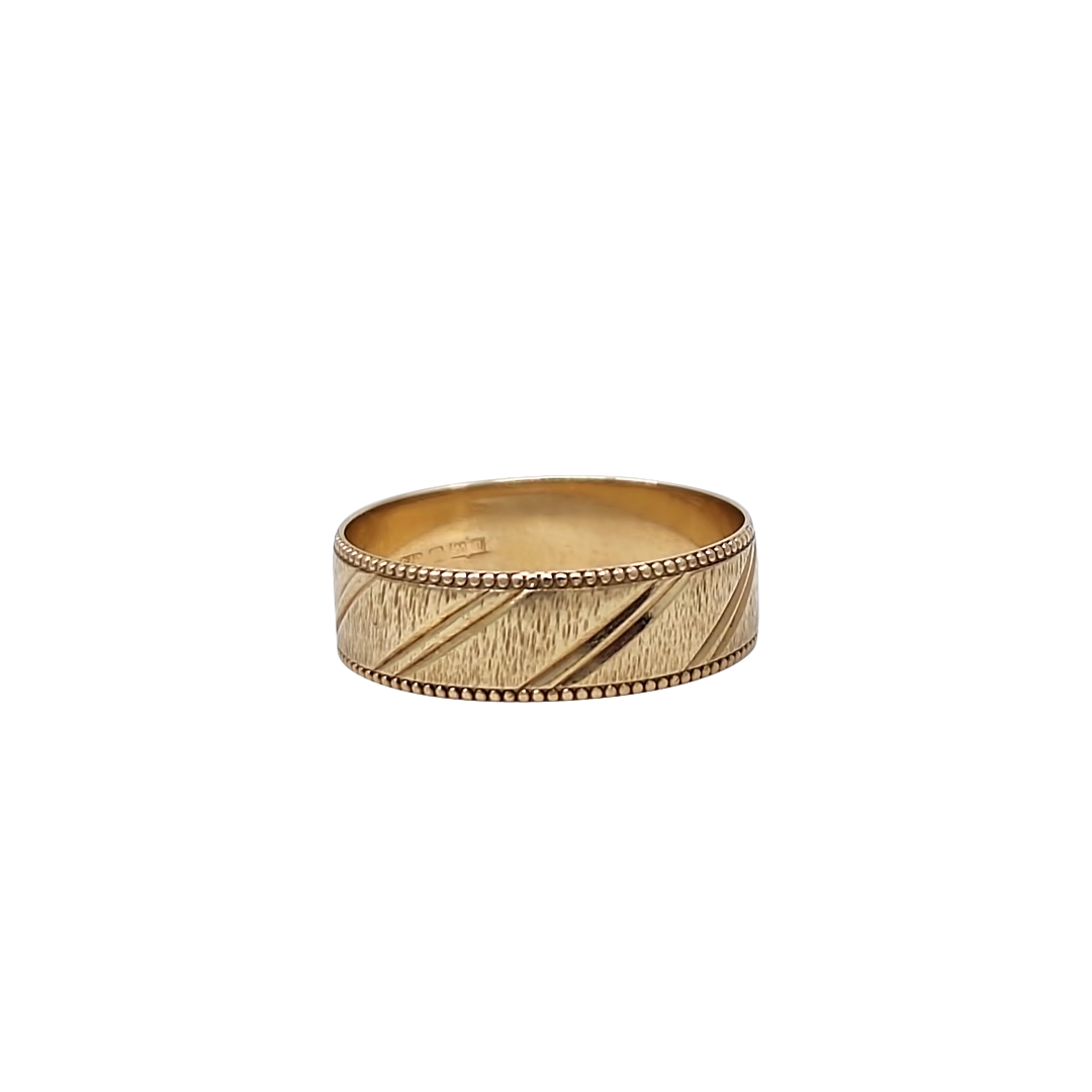 9ct Yellow Gold Patterned Wedding Band