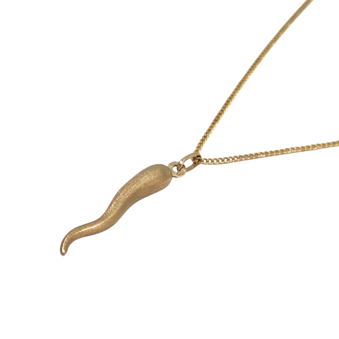 9ct Yellow Gold Horn Pendant & Chain 20"