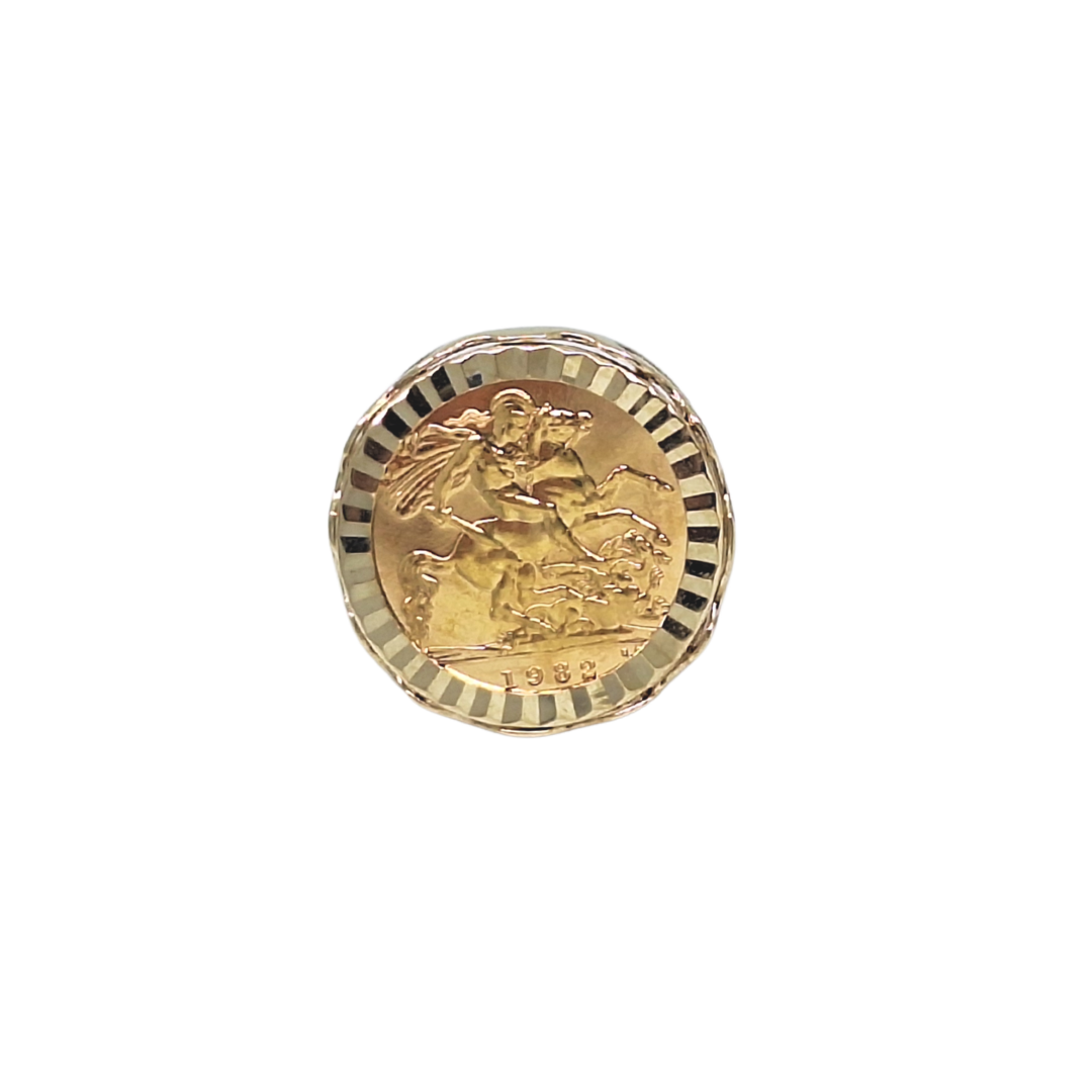 Half Sovereign Ring 1982