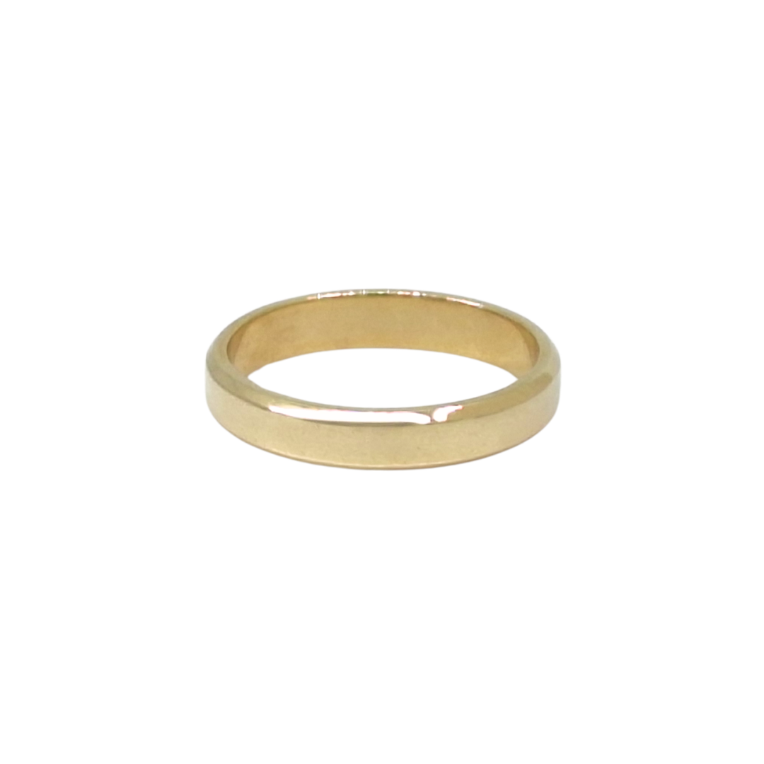 9ct Yellow Gold Flat Court Bevelled Edge Wedding Band 3.5mm