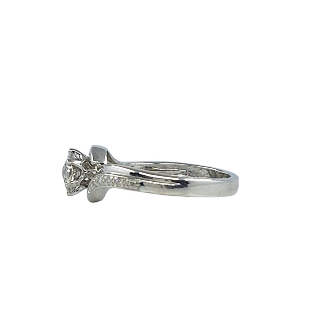 9ct White Gold Diamond Cluster Twist Ring