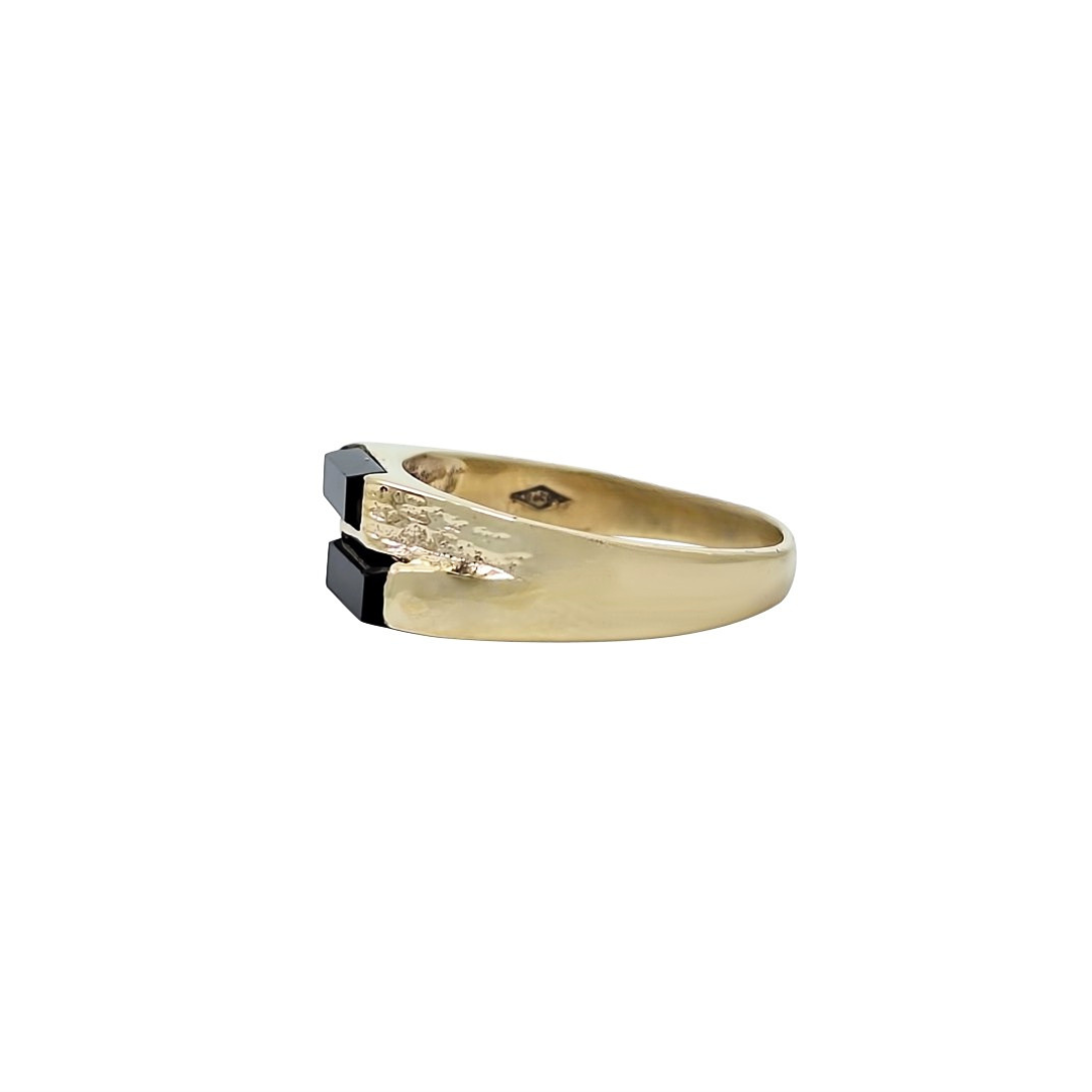 9ct Yellow Gold Onyx Signet Ring