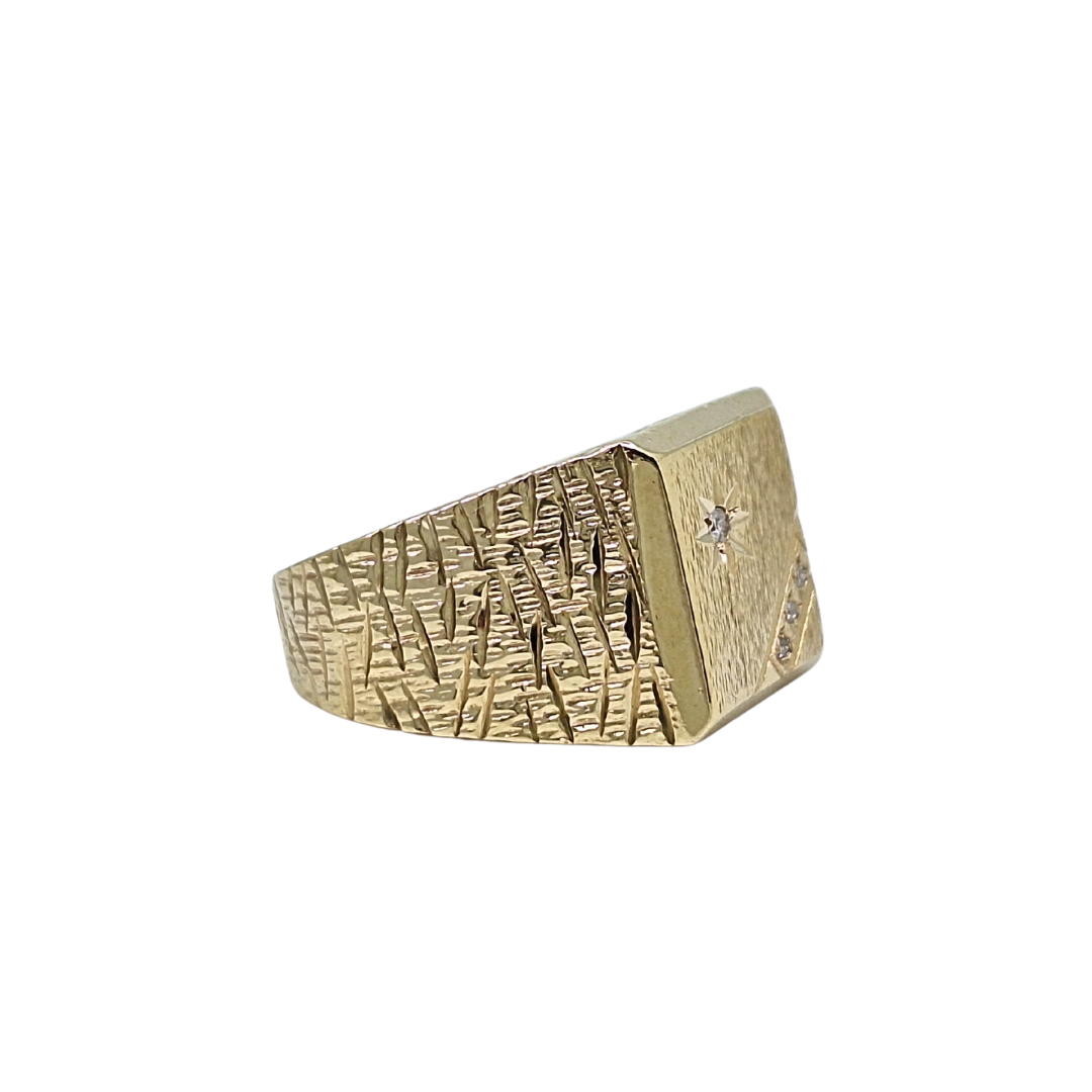 9ct Yellow Gold Diamond Set Signet Ring