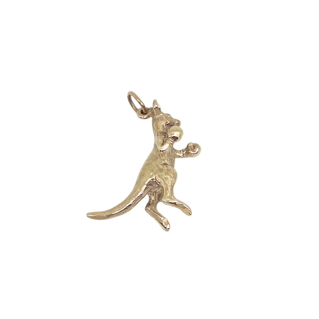 9ct Yellow Gold Boxing Kangaroo Charm