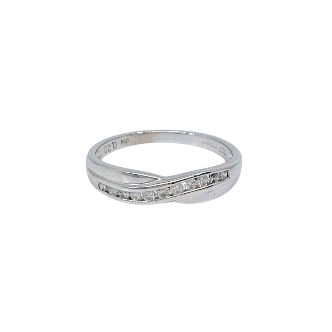 18ct White Gold Diamond CrossOver Ring 0.20ct