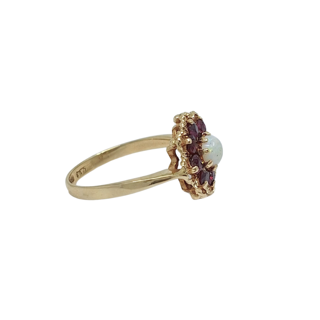 9ct Yellow Gold Garnet & Opal Cluster Ring