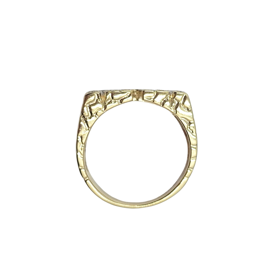9ct Yellow Gold CZ Mum Ring