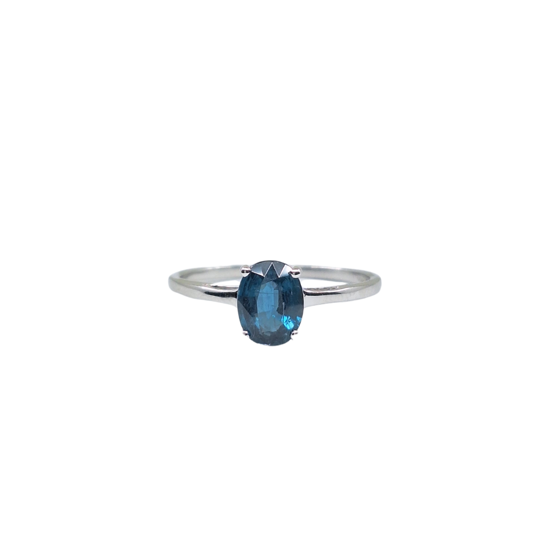 9ct White Gold Teal Kyanite Solitaire Ring