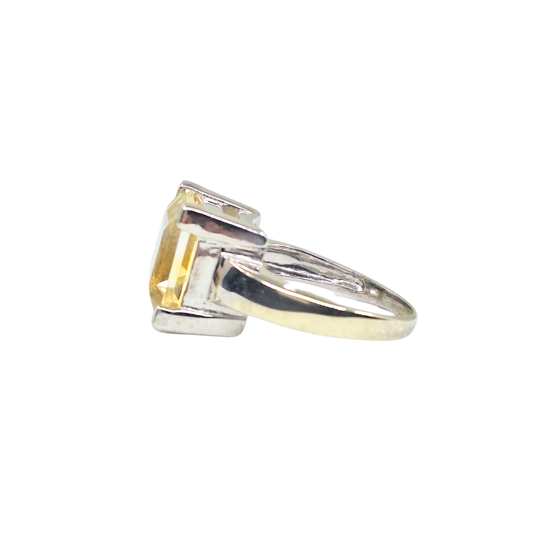 9ct White Gold Bi-Colour Citrine Solitaire Ring