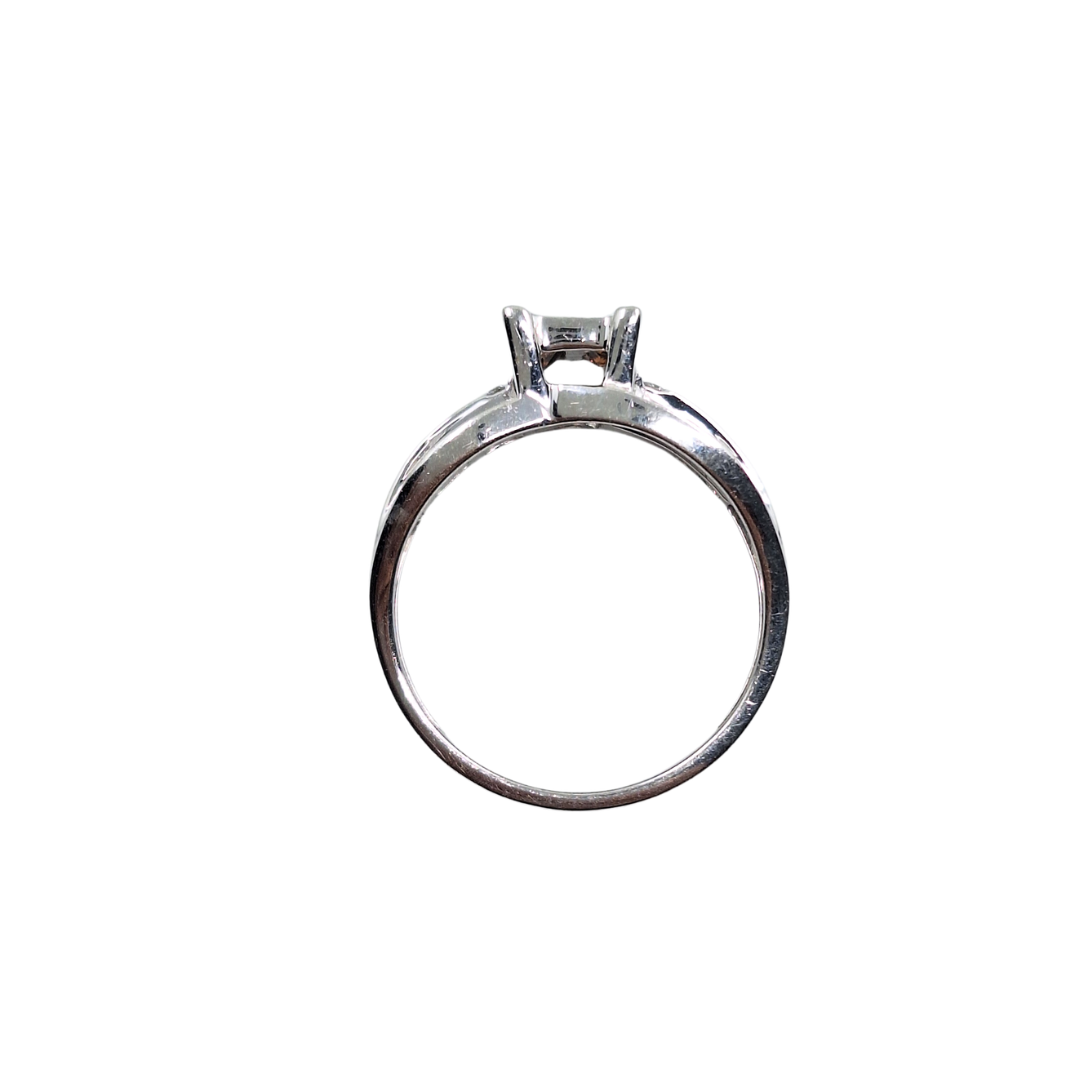 9ct White Gold Brown & White Diamond Cluster Ring