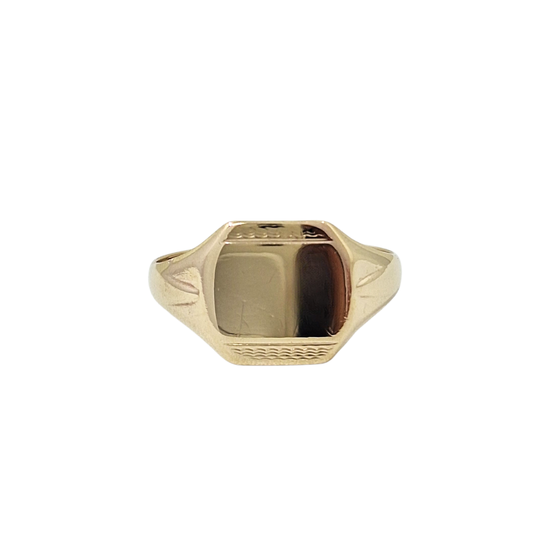 9ct Yellow Gold Signet Ring