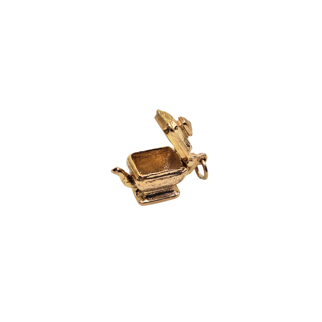 9ct Yellow Gold Solid Engraved Teapot Charm