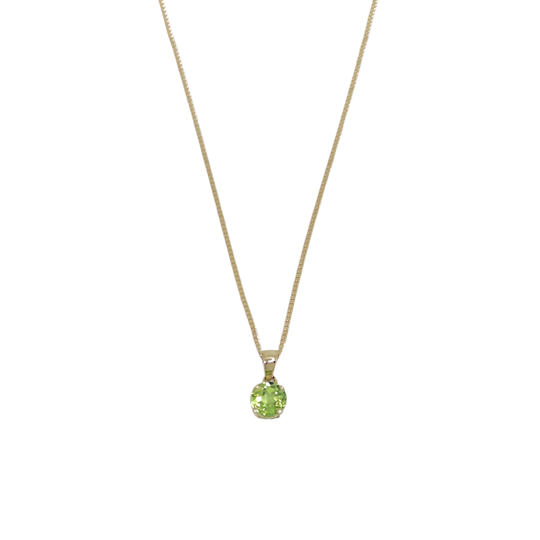 9ct Yellow Gold Peridot Pendant & Chain 16-18"
