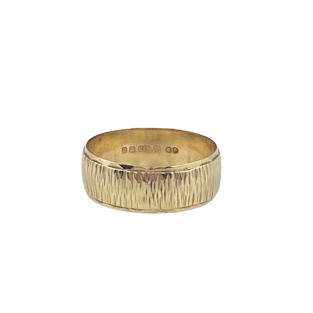 9ct Yellow Gold Patterned Wedding Band
