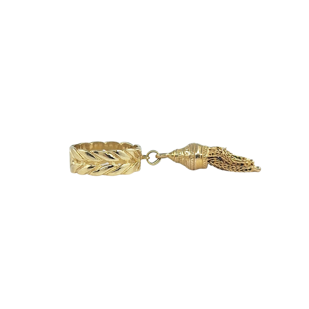 9ct Yellow Gold Tassel Ring