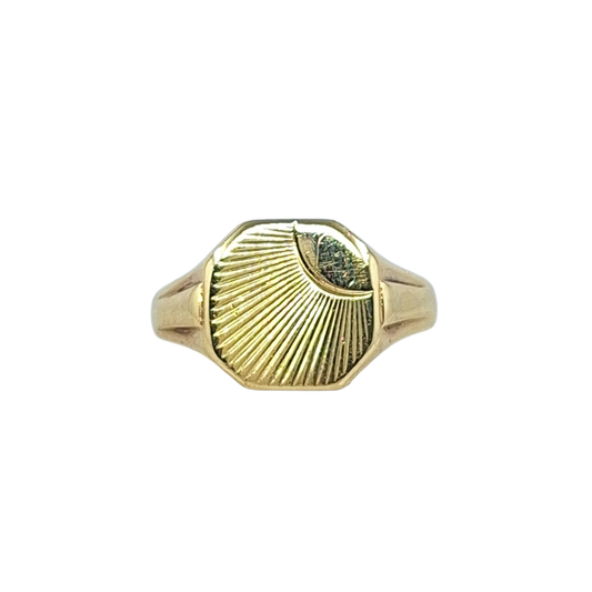 9ct Yellow Gold Patterned Signet Ring