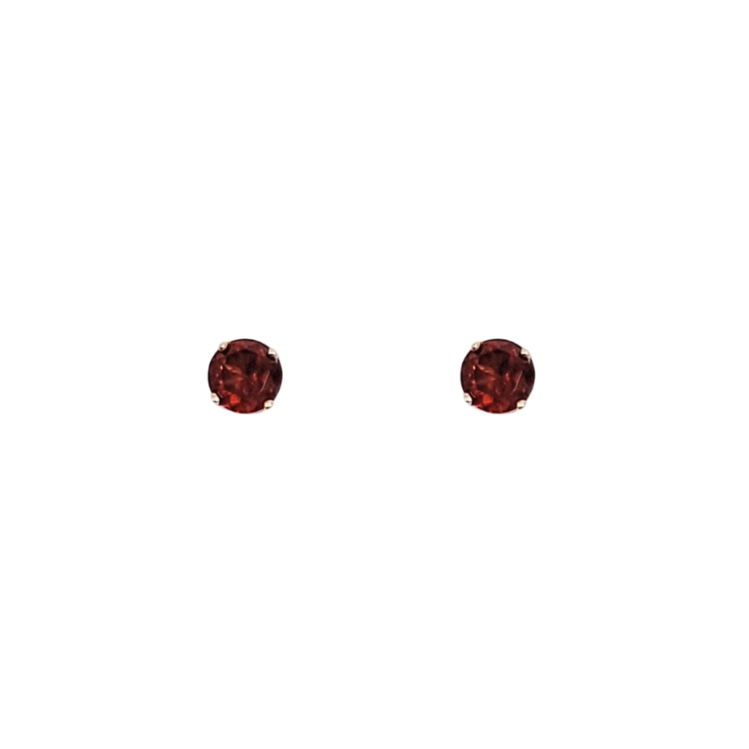 9ct Yellow Gold Garnet Stud Earrings