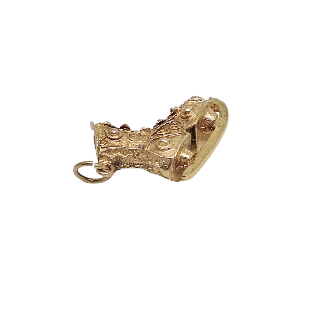 9ct Yellow Gold Ice Skate Charm