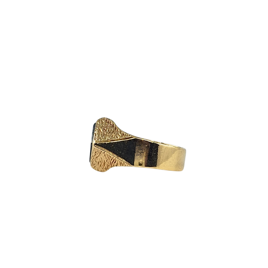 9ct Yellow Gold Bloodstone Signet Ring