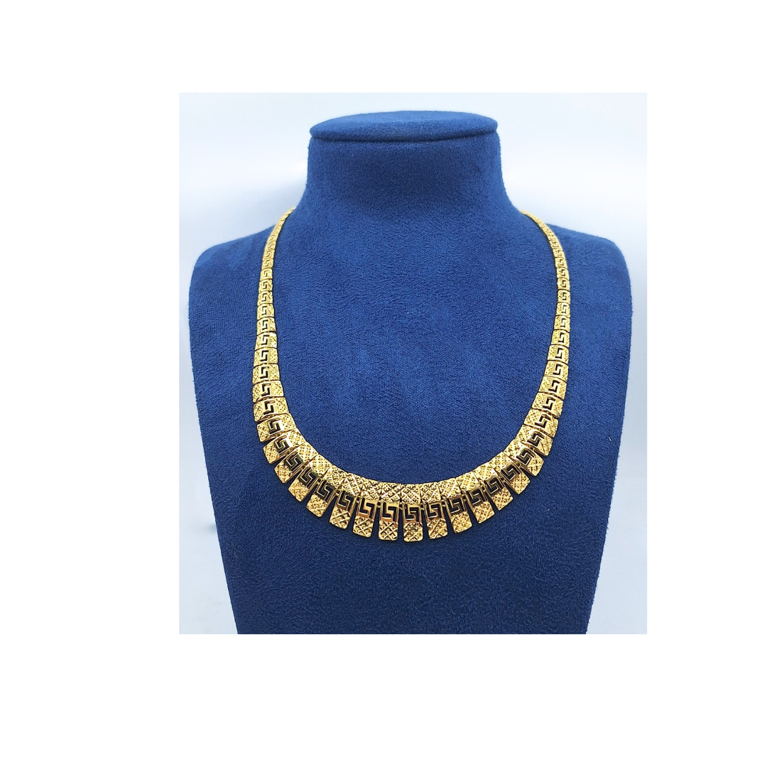 18ct Yellow Gold Fancy Necklace 18.5"