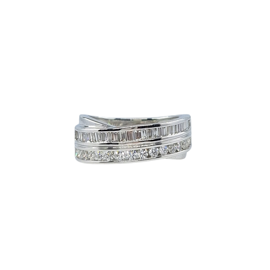 18ct White Gold Diamond Fancy Band Ring