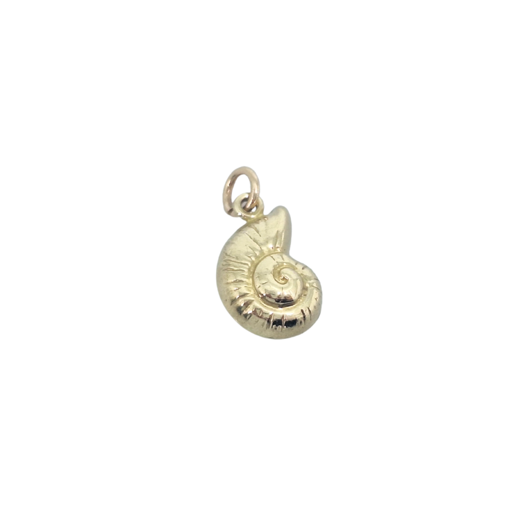 9ct Yellow Gold Hollow Shell Charm