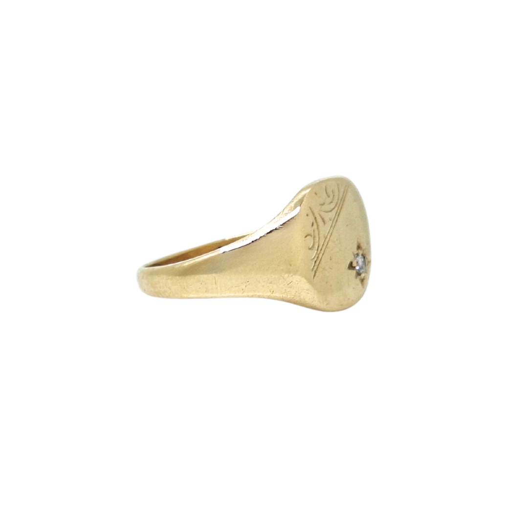 9ct Yellow Gold Diamond Set Signet Ring
