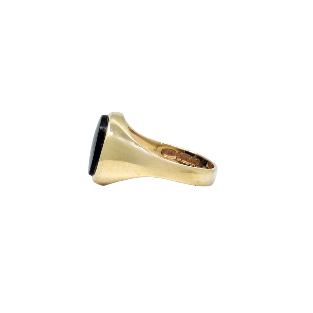 9ct Yellow Gold Onyx Signet Ring
