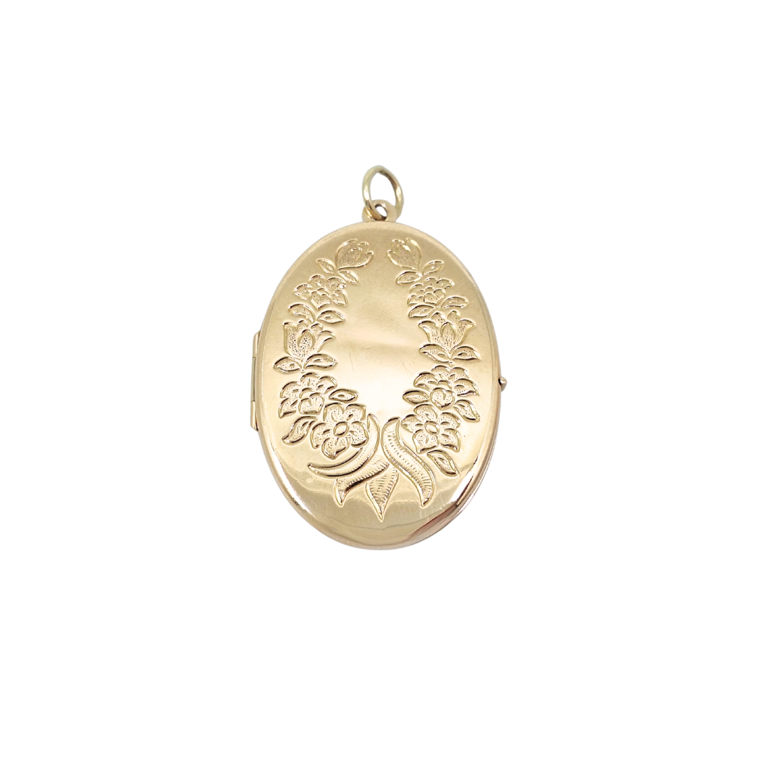 9ct Yellow Gold Engraved Oval Locket