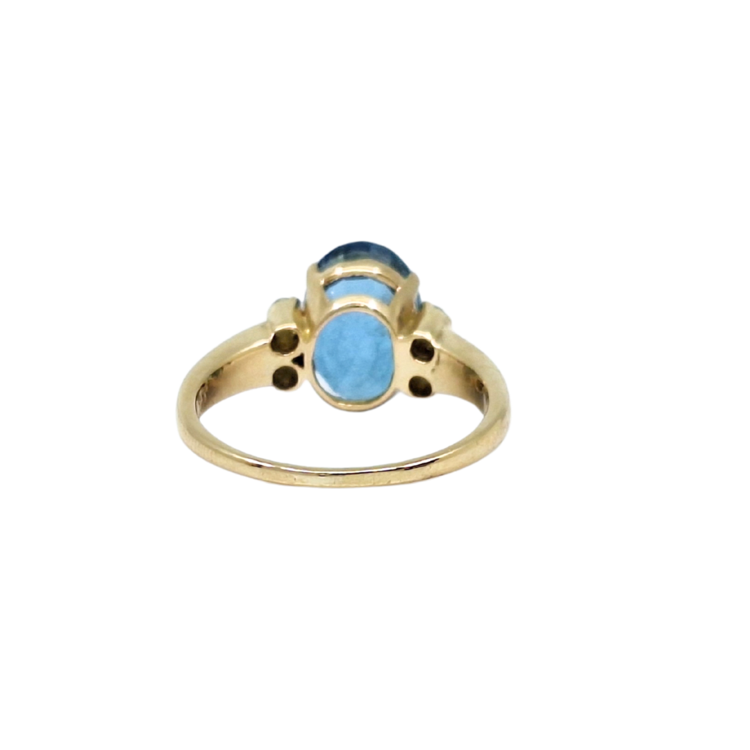 9ct Yellow Gold Blue Topaz & Diamond Ring