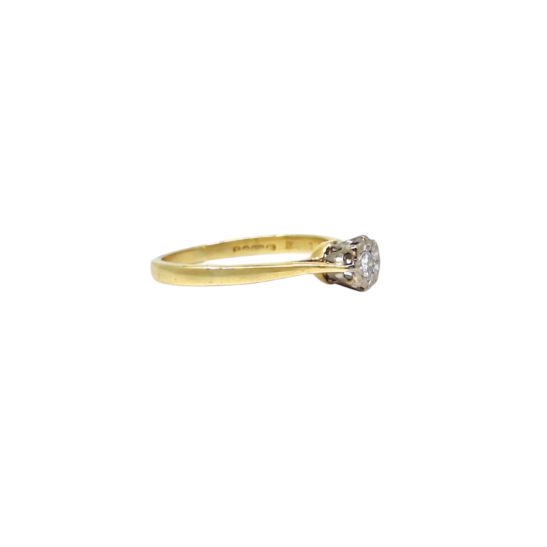 18ct Yellow Gold Diamond Illusion Set Solitaire Ring