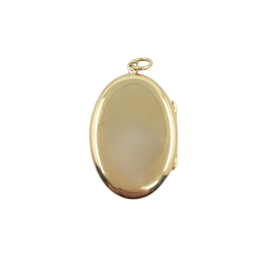 9ct Yellow Gold Oval Patterned Locket