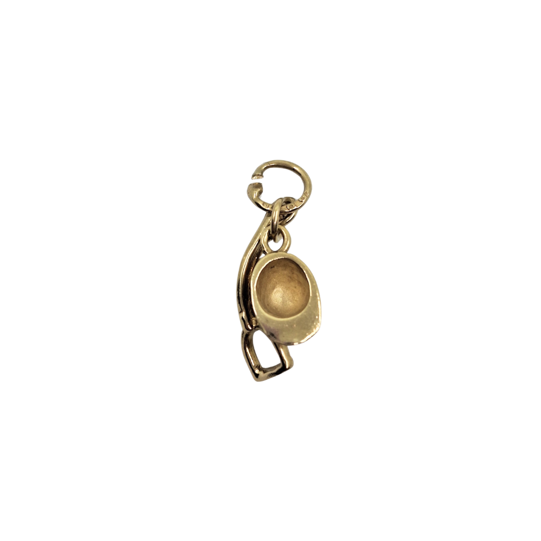 9ct Yellow Gold Riding Hat & Stirrup Charm