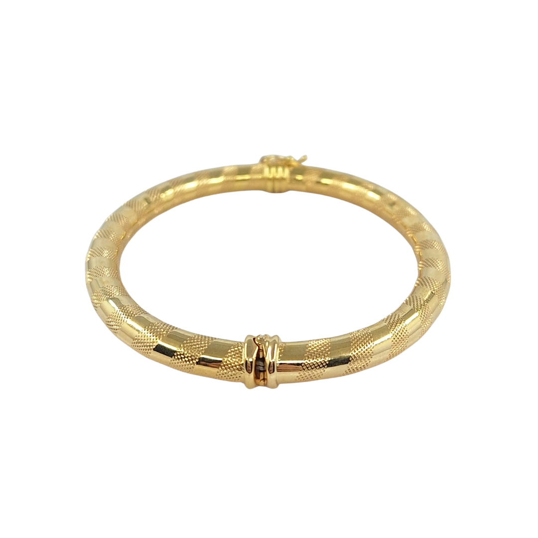 9ct Yellow Gold Hollow Hinged Bangle