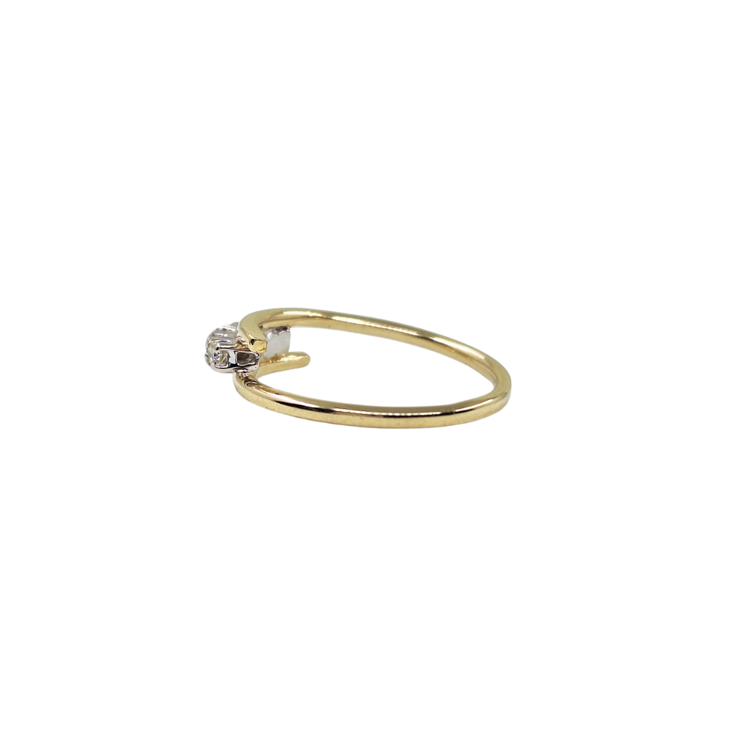 14ct Yellow Gold Diamond 5 Stone Crossover Ring
